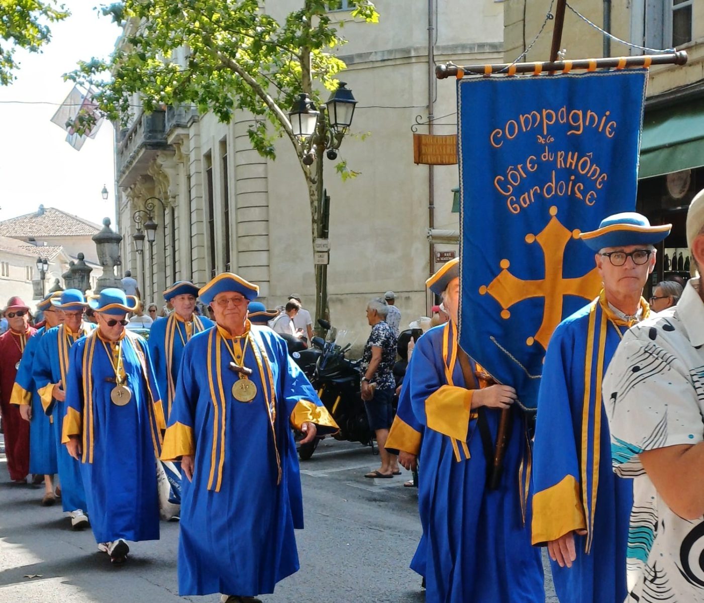 La Compagnie de la Côte du Rhône Gardoise, fidèle au rendez-vous de la Foire aux vins d’Uzès