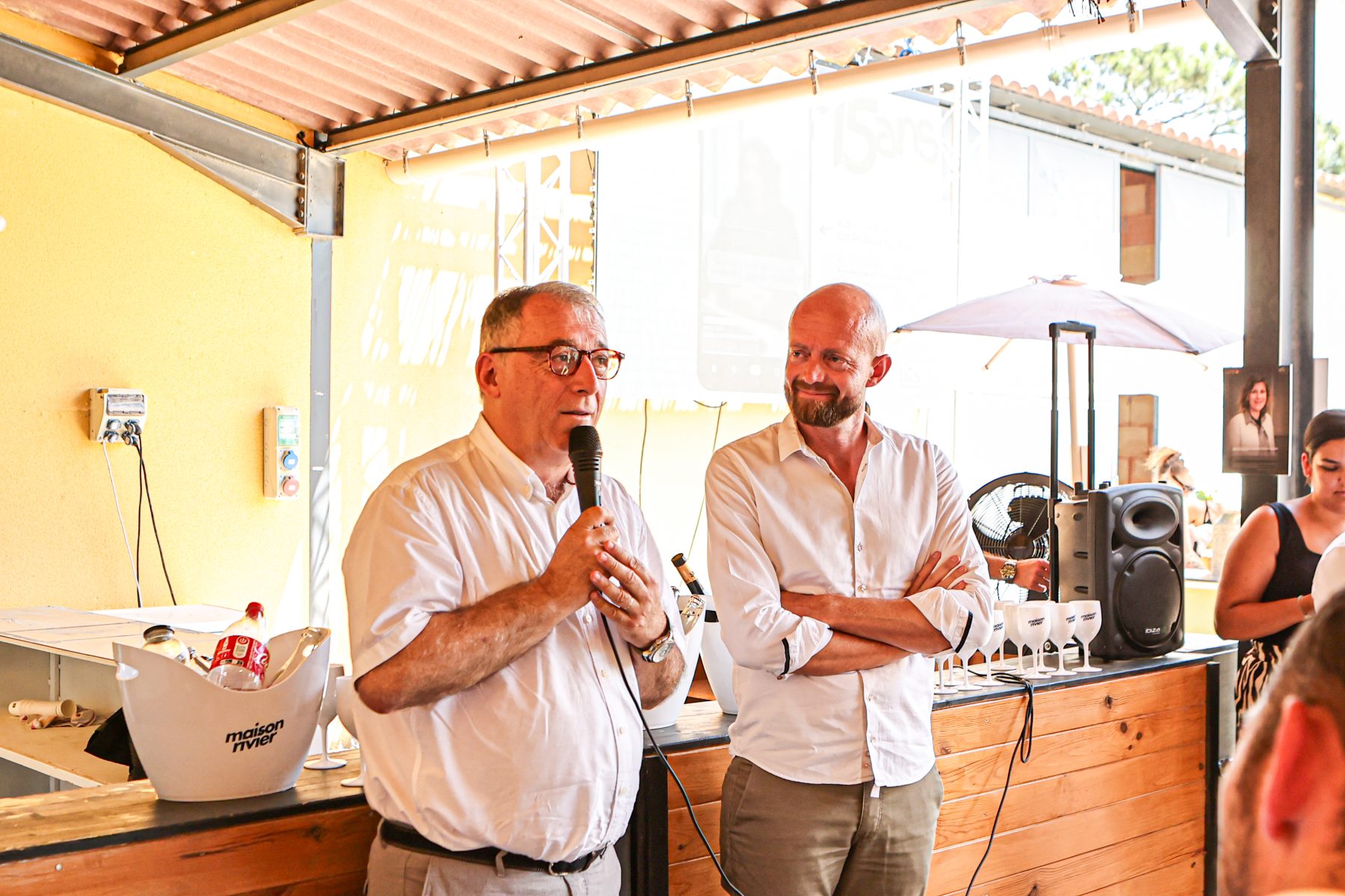 D&S Formations voit plus grand