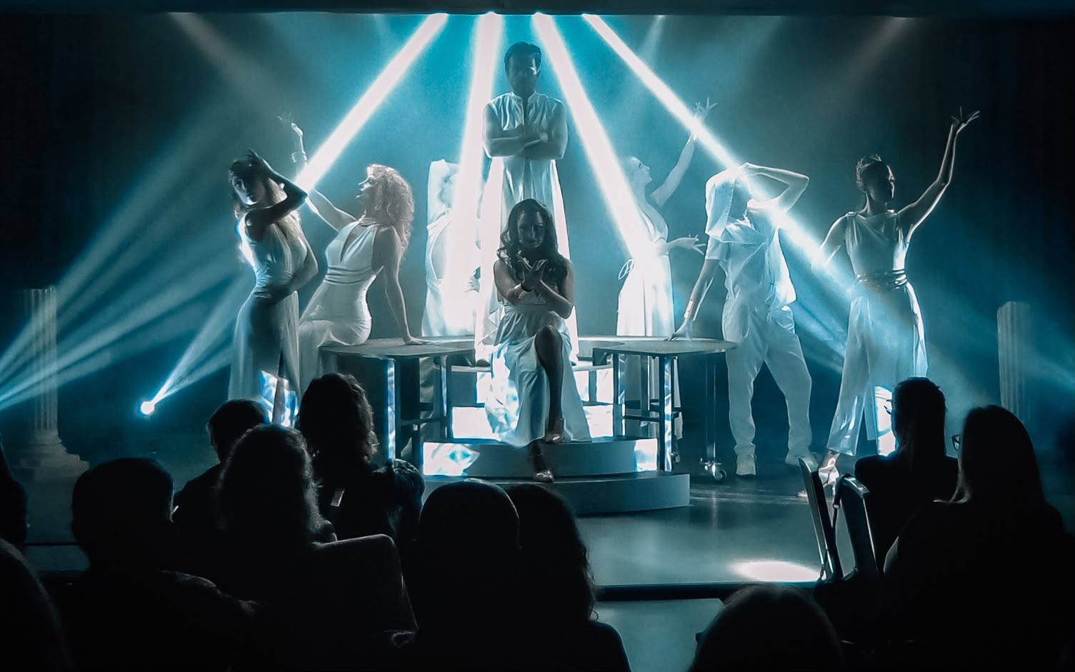 Villeneuve-lès-Avignon :« Fabuleuse », la nouvelle Comédie Music’Hall du Castel, se dévoile