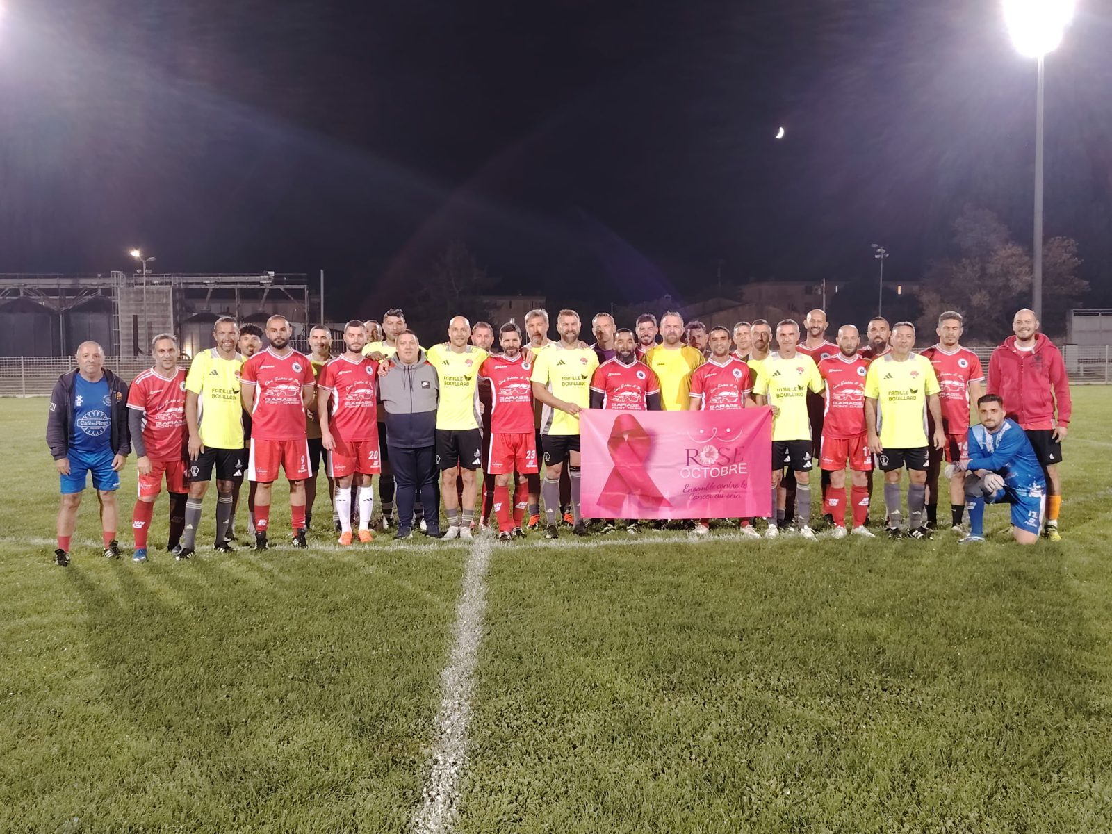 Pont-Saint-Esprit : football vétérans, un derby au sommet conclu sur un score de parité