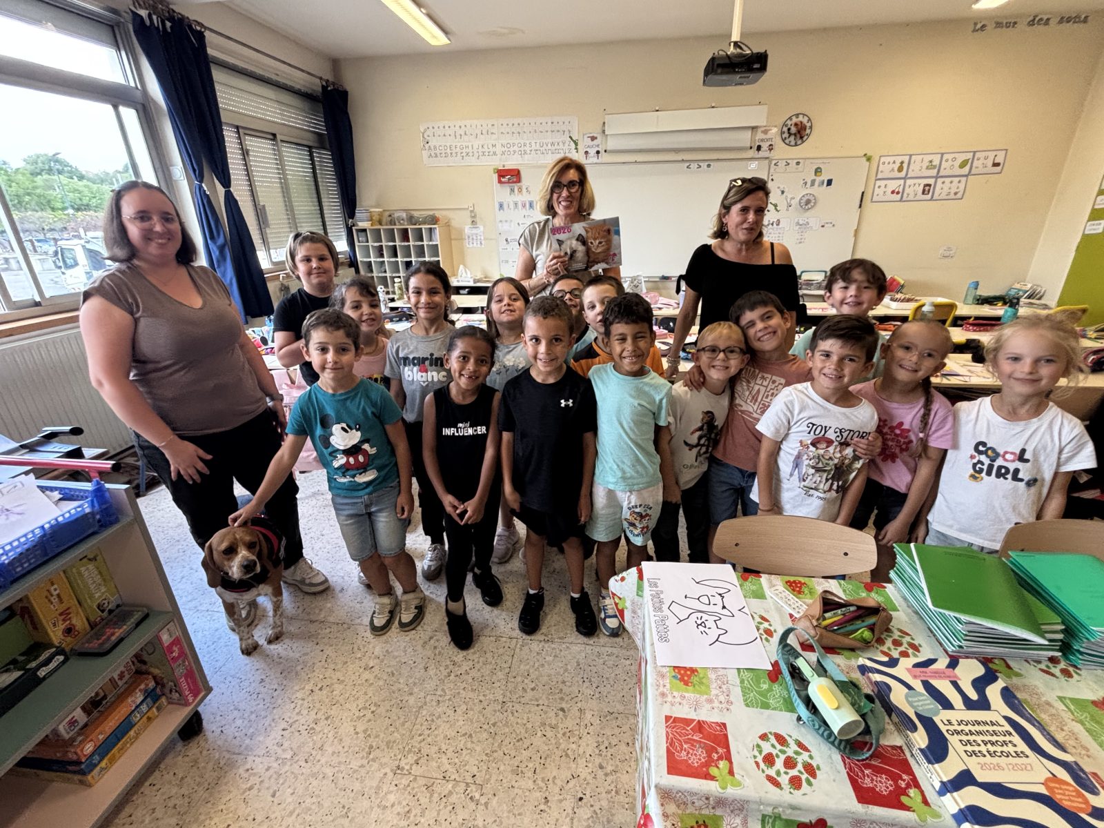 Pont-Saint-Esprit : Tigrou, un chien en classe de CP pour aider les élèves à apprendre et prendre confiance